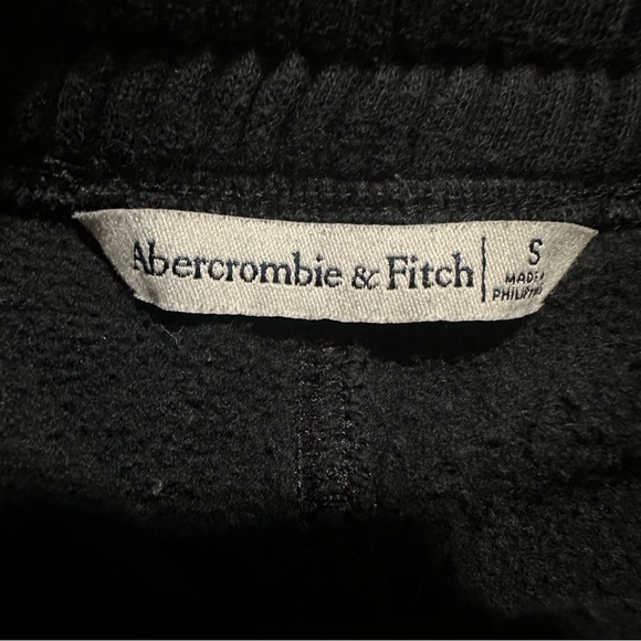 Women’s Abercrombie & Fitch Black Fleece-Lined Sweatpants, size Small - Picture 6 of 6